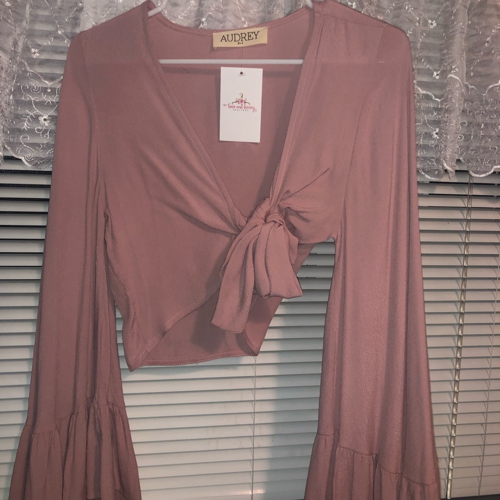 Crop Tie Long Sleeve Blouse
